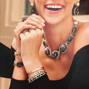 Vintage Elegant Black and Gold Jewelry